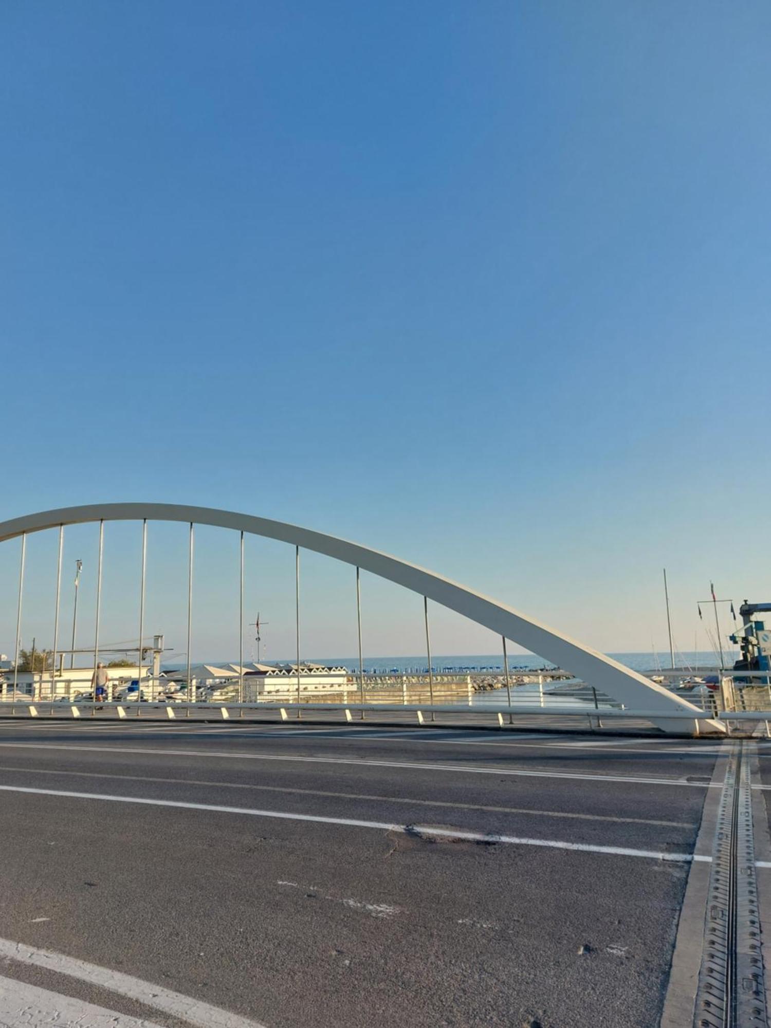 Appartamento Al Mare Di Liguria E Toscana Marina di Massa Luaran gambar